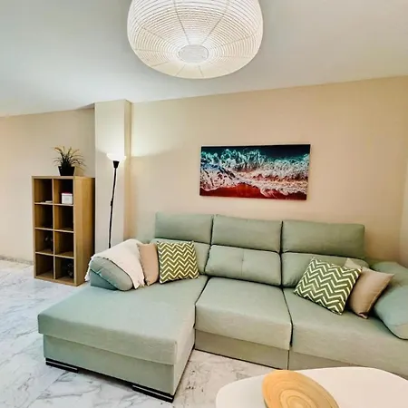 Apartamento Cozy Close Shopping Centre And *